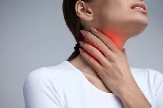 Обмеження при вузлі щитовидної залози
